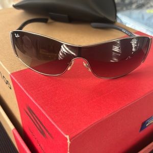 Ray Ban sunglasses
